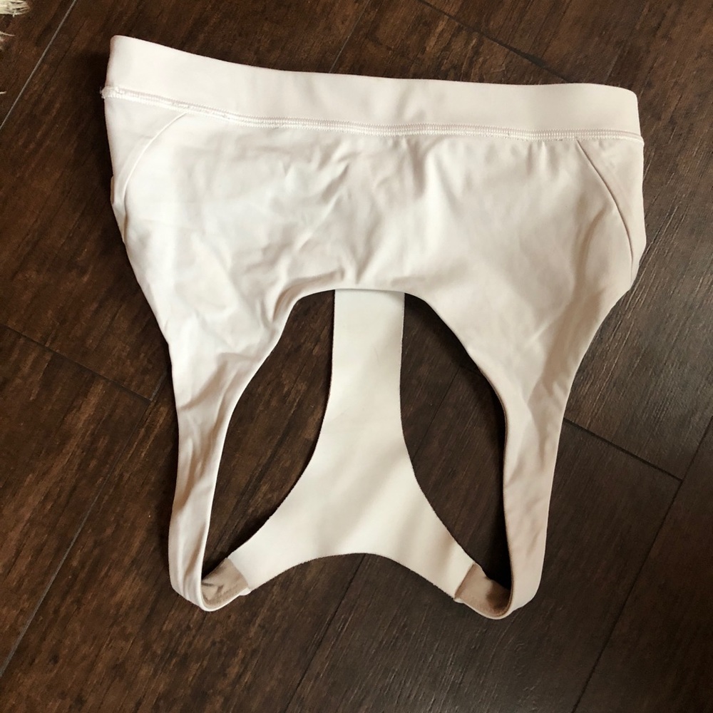 NWOT lululemon break free sports bra